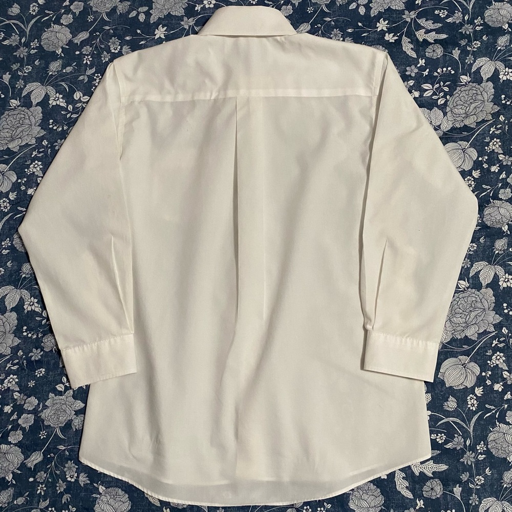 Nordstrom button-up shirt boy size 10. Easy care and wrinkle-free. School/Church - Picture 2 of 9